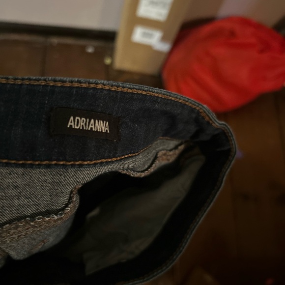1822 Brand Adrianna Skinny Jeans - Picture 5 of 7